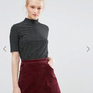 Monki - High Neck Ribbed Stripe Top